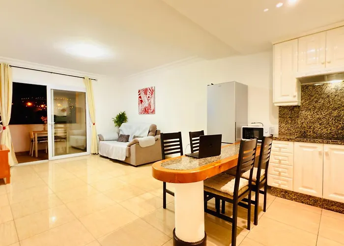 In Cristianos Balcony And On Foot 公寓 *