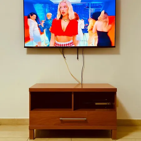 In Cristianos Balcony And On Foot Lägenhet *